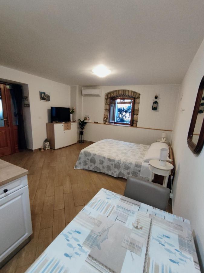 Apartment Baladur Umag Bagian luar foto
